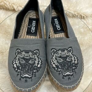 Kenzo Paris Gray Tiger Embroidered Linen Espadrille/Loafer